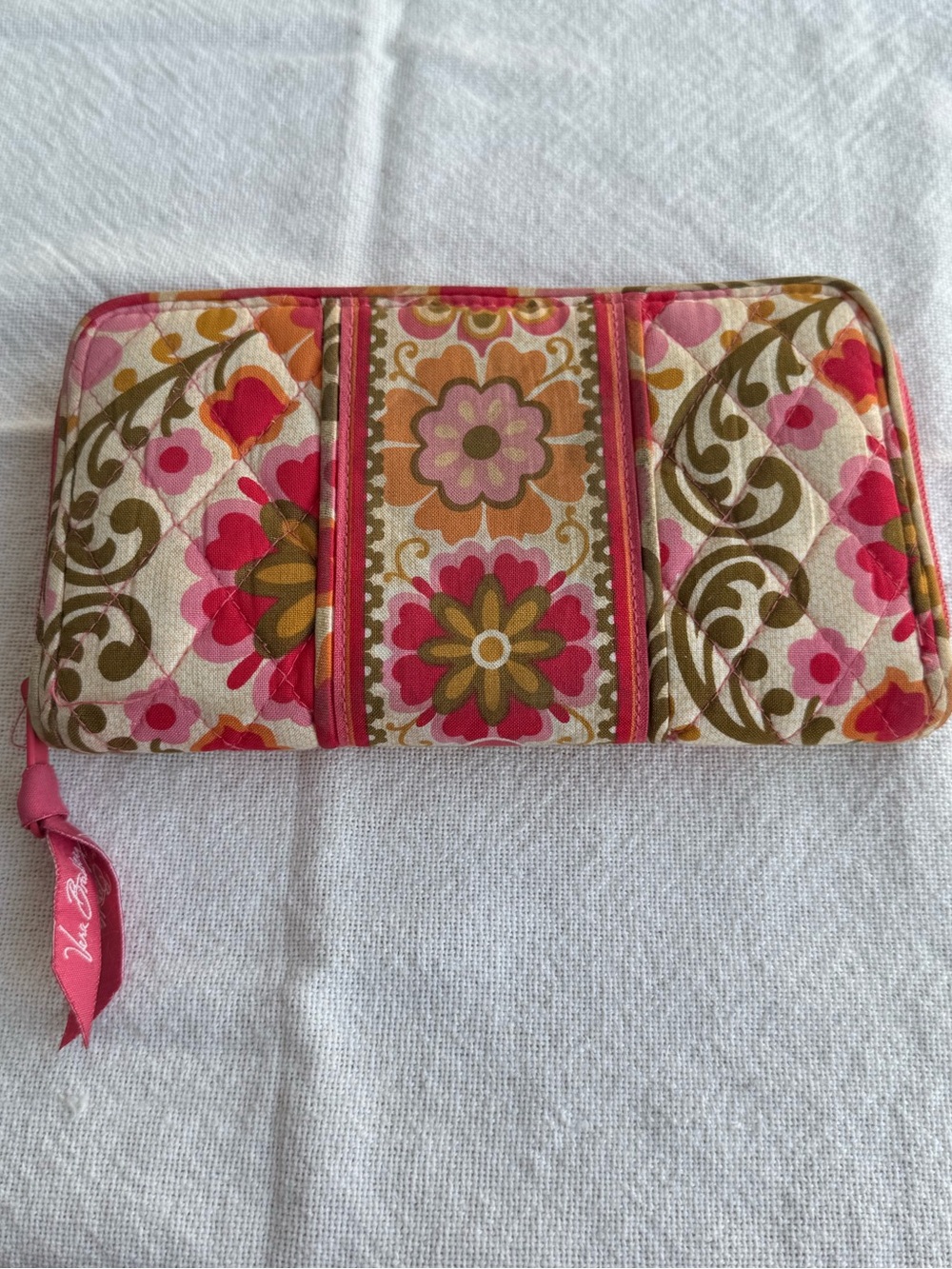 Vera Bradley Quilted Zip-Around Wallet in Folkloric Floral Pattern | Retired